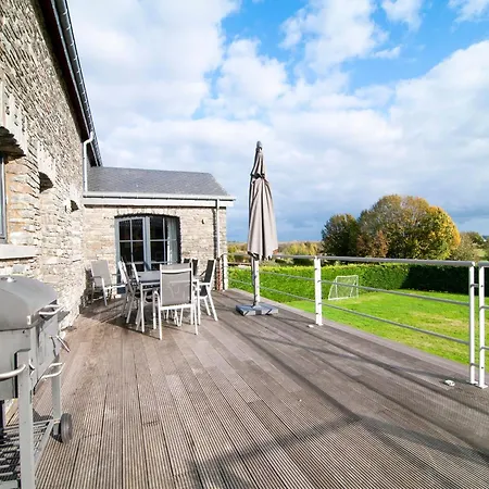 Holiday home Holiday Home In Nafraiture Near Forest, Cleaning Included Nafraiture