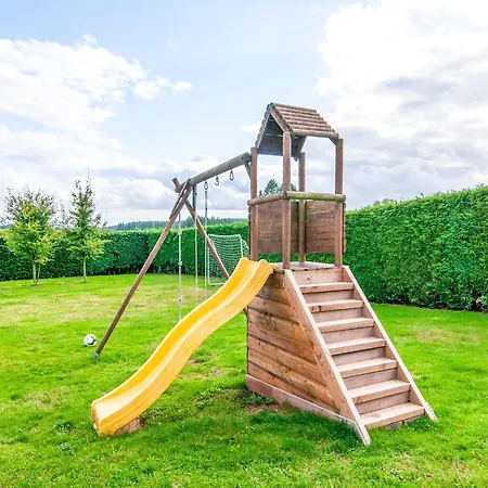 Holiday Home In Nafraiture Near Forest, Cleaning Included